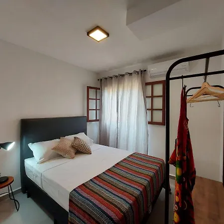 Mamanguá - Flat com Piscina, 50mts da praia, cozinha gourmet, churrasqueira privativa, ar con, WiFi, netflix, garagem-3